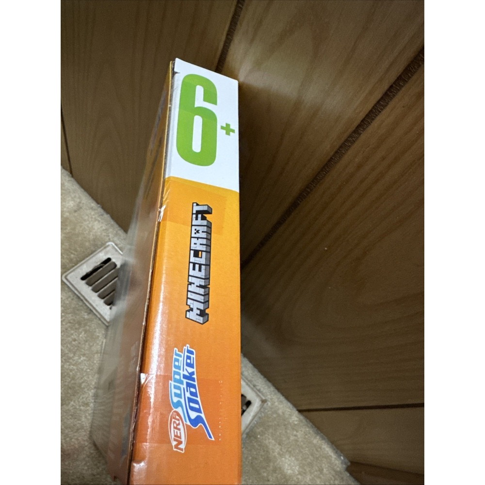 Nerf Super Soaker Minecraft Trident - Pull Back Plunger Handle Kids NIB - Picture 7 of 7